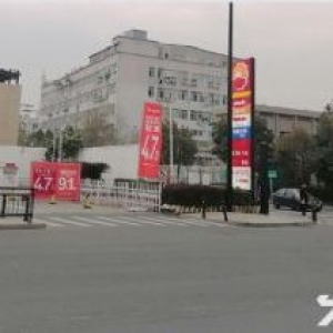 出租大面积办公室、办公楼、仓库、自由分割、可联合办公拎包入住