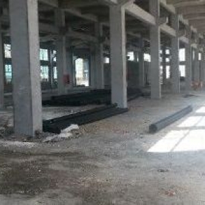 滨海大路边独门独院4100平高7米带行车