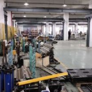 塘下罗凤工业区一楼厂房3000平米出租高度10米适合各种行业