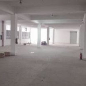 高翔标准厂房2600平方，适合轻工，仓库，