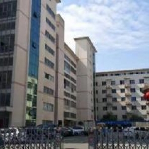 仙岩工业区 车间6000平方，住宿2000平方