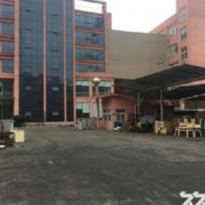 梧田工业区 车间4000平方 住宿1200平方，独门独院