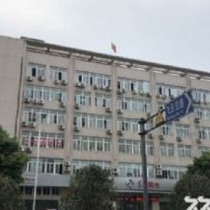 龙湾高新技术产业开发区框架厂房1250平 交通便利招人方便