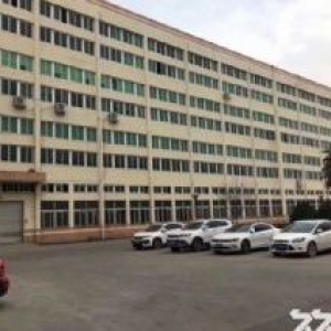 上汇工业区 1楼1000平方，2楼3000平方