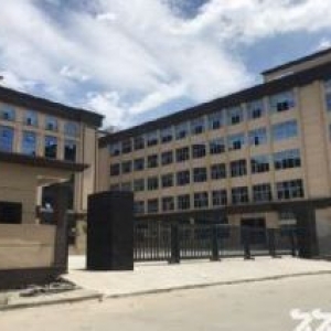 炬光园 车间7000平方，住宿2000平方