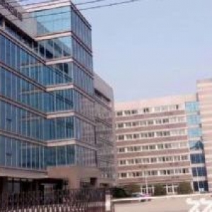 梧田工业区 车间11000平方，宿舍4000平方，独门独院