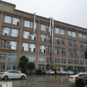 金竹工业区 1−3层3000平方