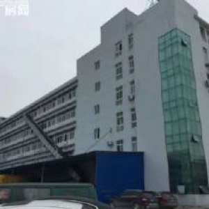 泽雅工业区 一楼1000平方，2楼2000平方