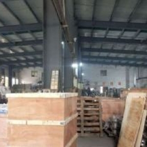 厂房出租龙湾滨海明珠路2楼1600平方高5米，适合五金，机械