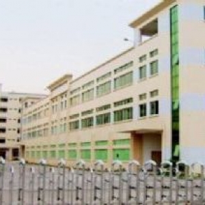 售龙湾工业区建筑8600㎡地7.8亩，独门独院，标准厂房