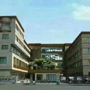 售龙湾蒲州3亩建筑3000㎡，独门独院，带宿舍，可腾空