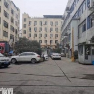 笔都5亩，建9000平全新厂房，独院，宜服装、鞋、眼镜等各行