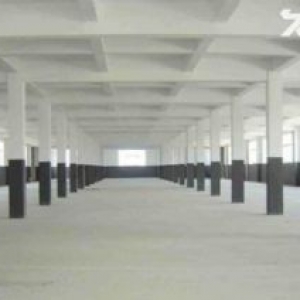出售龙湾标准厂房建筑12000㎡地7亩，独门独院，可腾空。