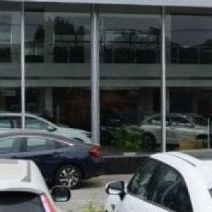 温州大道边5亩建5000平米，独门独院，一楼带店面，位置好