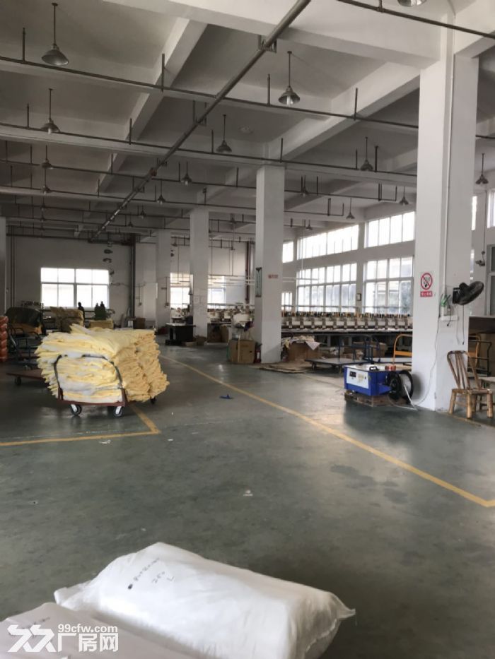 飞云工业区厂房2400平米出租适合五金机械汽摩配等