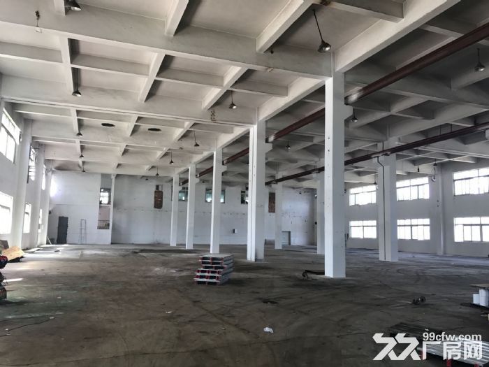 一楼2500平，适合各种重工，高9米
