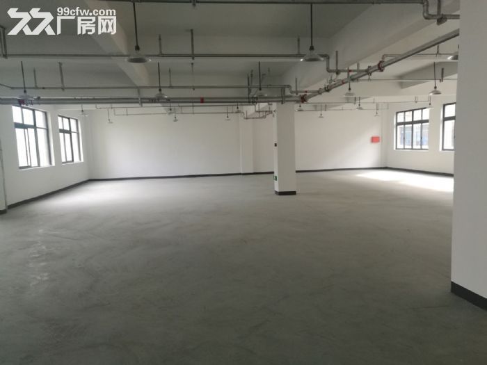 高翔工业区3楼600平方出租，配套宿舍-图2