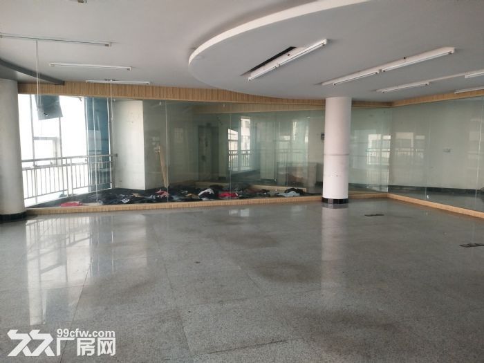 郭溪工业区标准厂房3楼1800平方出租