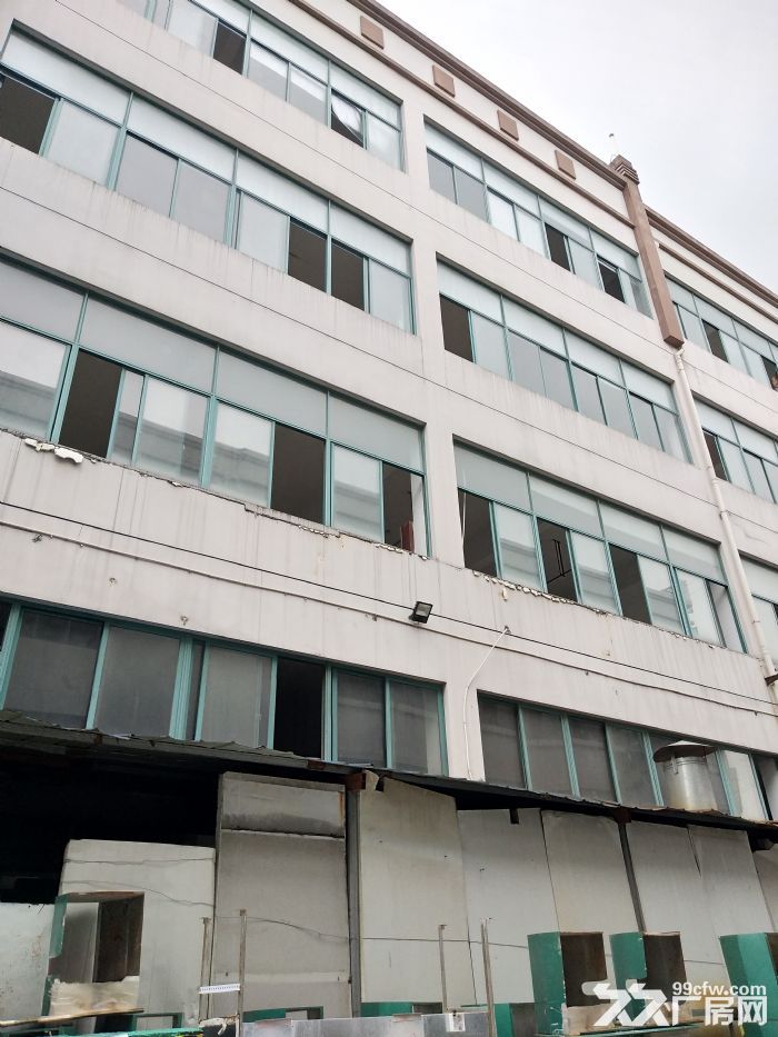 炬光园1800平方宿舍400平方，适合轻工行业