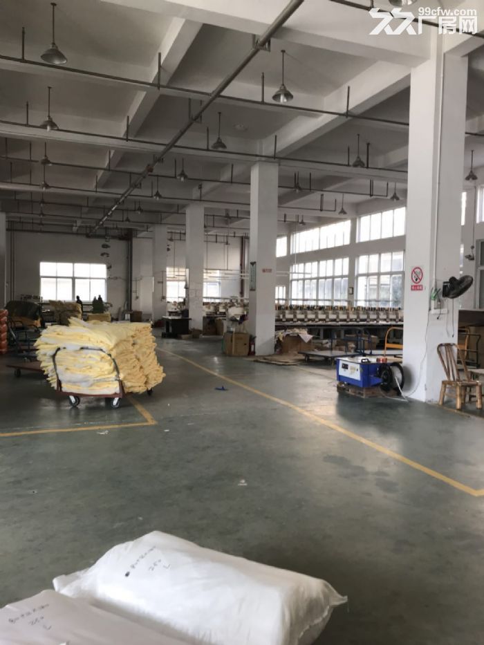 瑞安莘塍工业区厂房1100平米出租，适合各种行业。