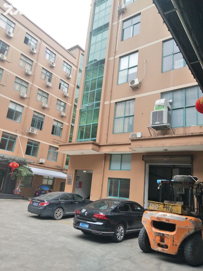 上汇标准厂房800平方，适合仓库