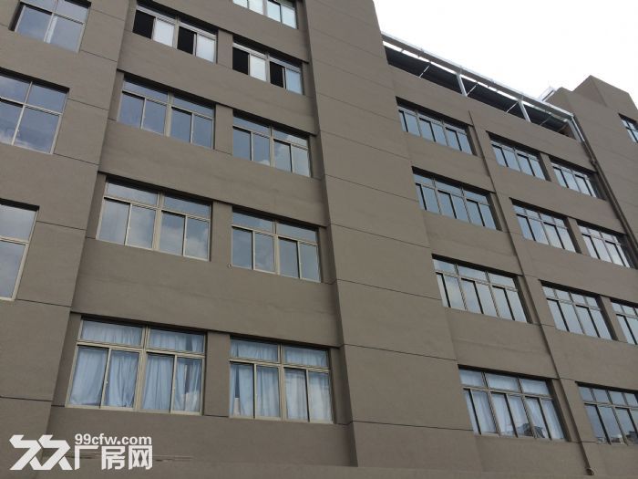 高翔标准厂房1500平方。适合办公，淘宝，电商等