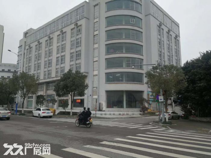 文昌路12000方，沿街厂房，形象好，宜总部经济、电商大楼等