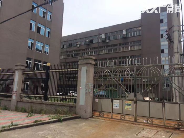 藤桥轻工园区 1楼600平方，2楼1500平方